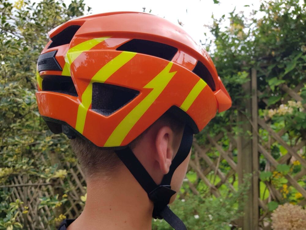Bell Kids Bike helmet review best bike helmets for teenagers - mountain bike helmets Bell Sidetrack