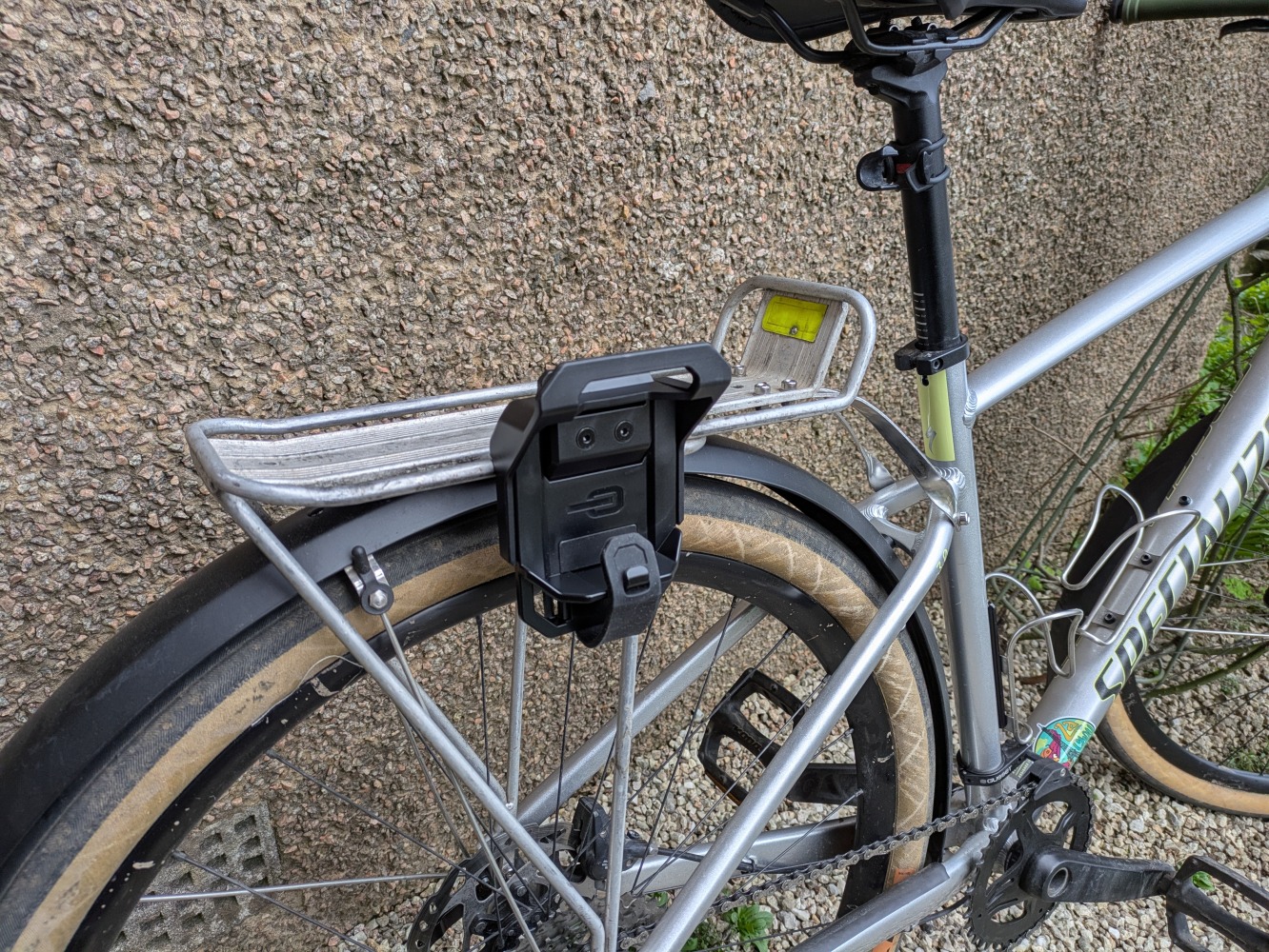 The BR1000 carrying bracket