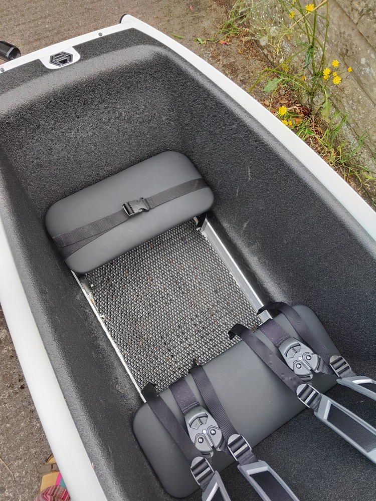 Urban Arrow Family box bike from above, with extra bench