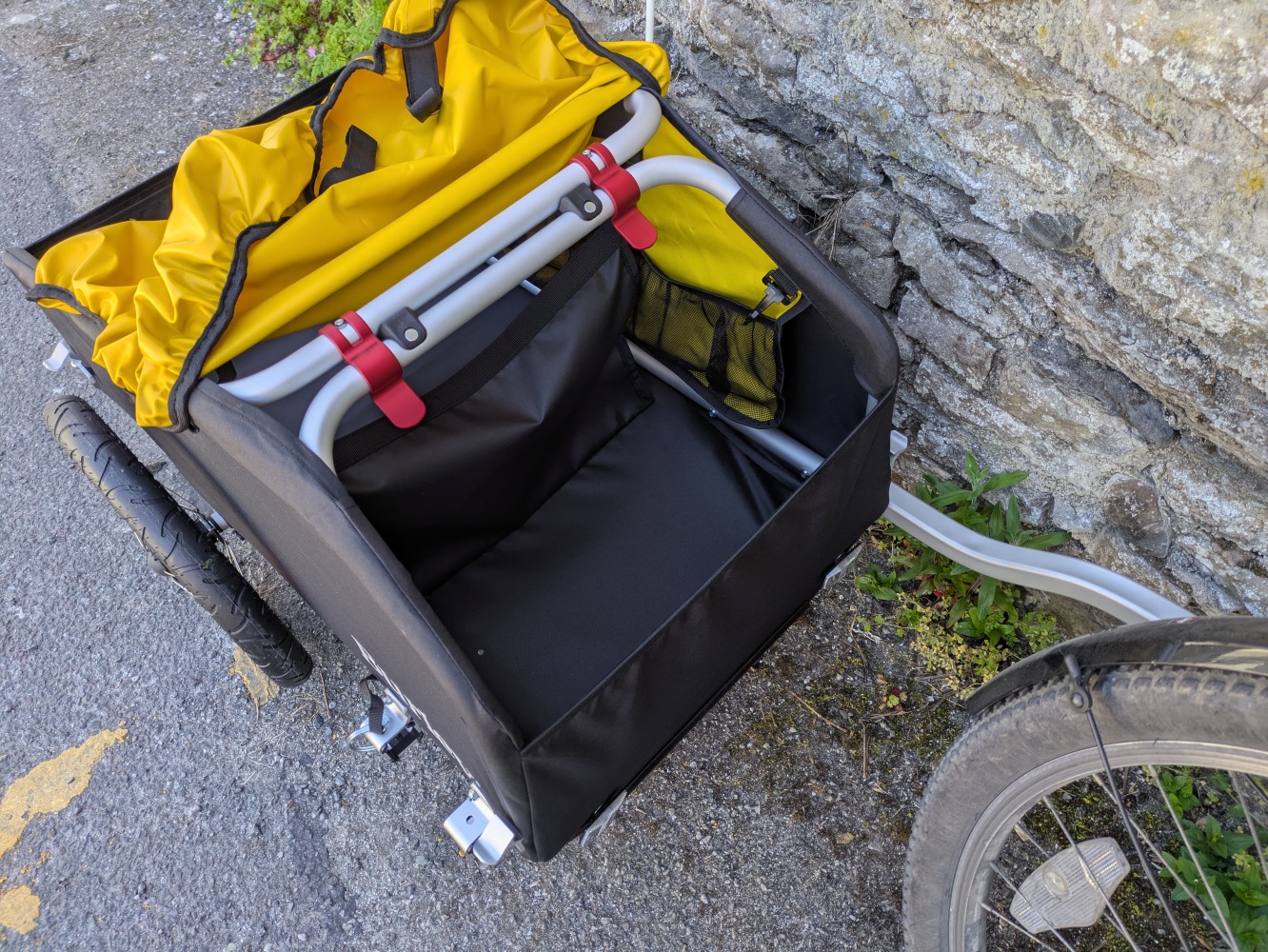 the yellow and black Burley Nomad cargo close up of the inside