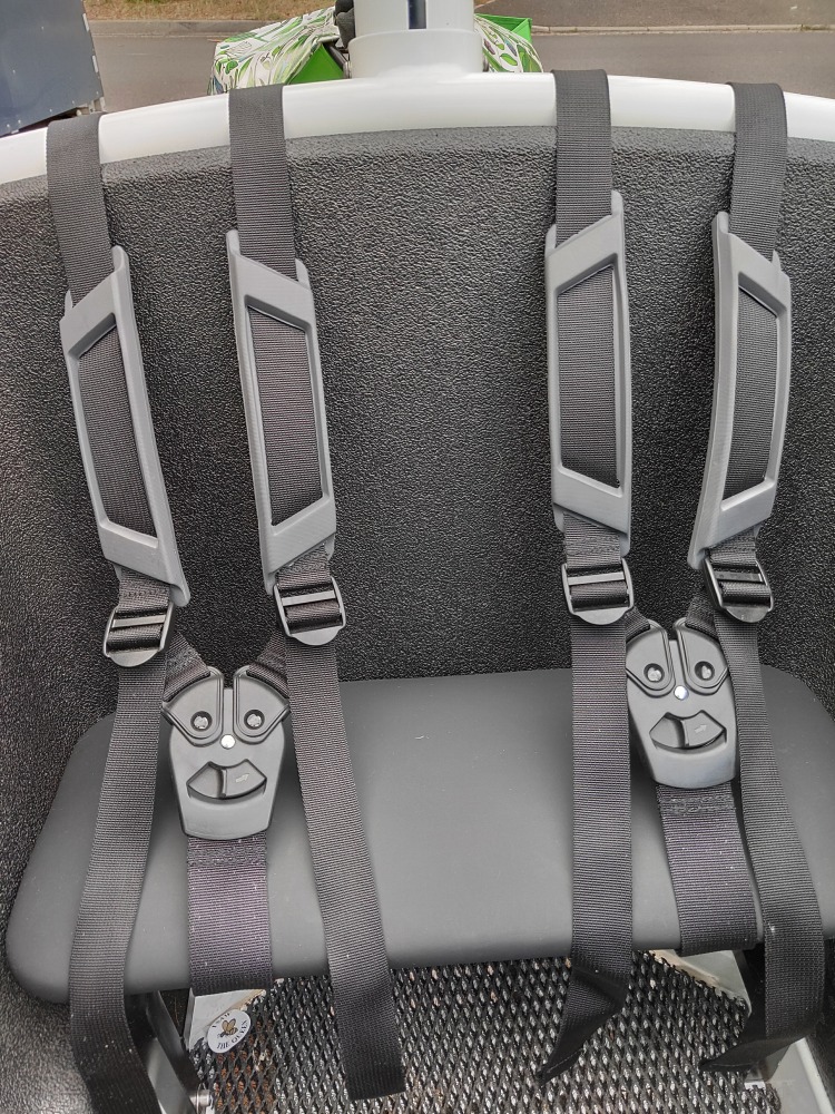 Main bench on the Urban Arrow with 3 point magnetic seatbelt