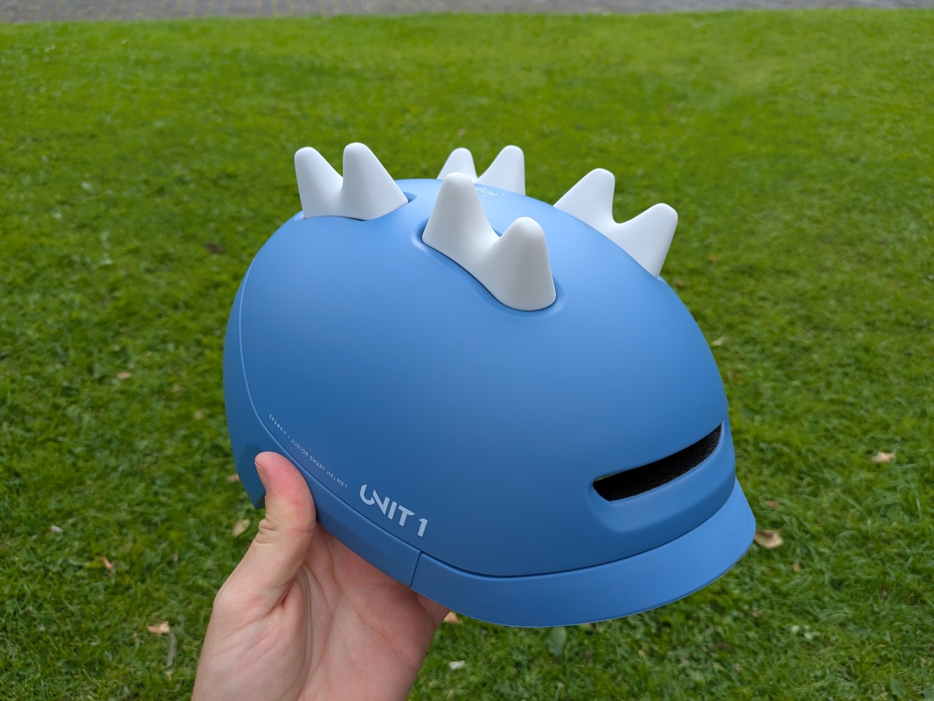 the blue SPARKY helmet with grey dino inserts